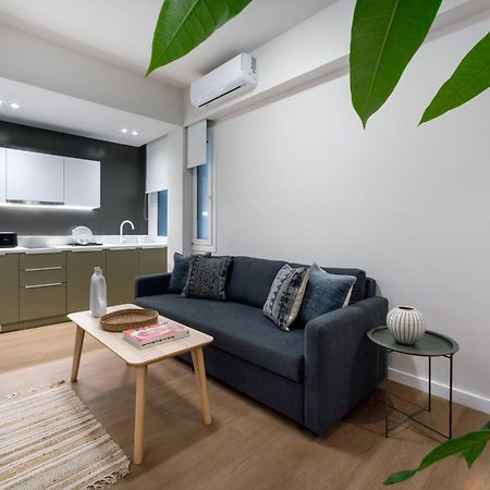 Central Bliss Apartments By Upstreet เอเธนส์ ภายนอก รูปภาพ