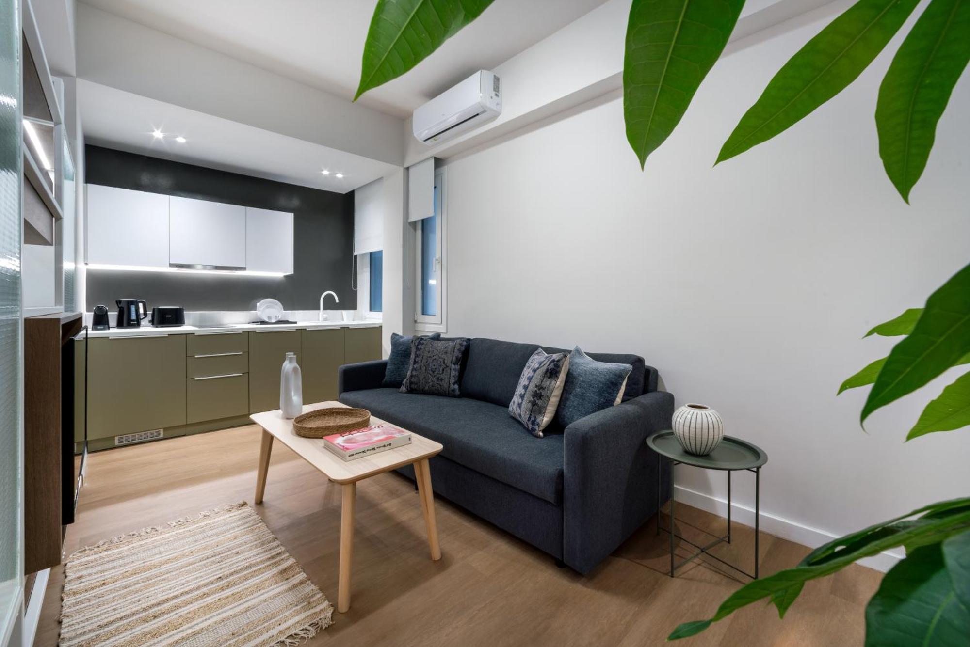 Central Bliss Apartments By Upstreet เอเธนส์ ภายนอก รูปภาพ