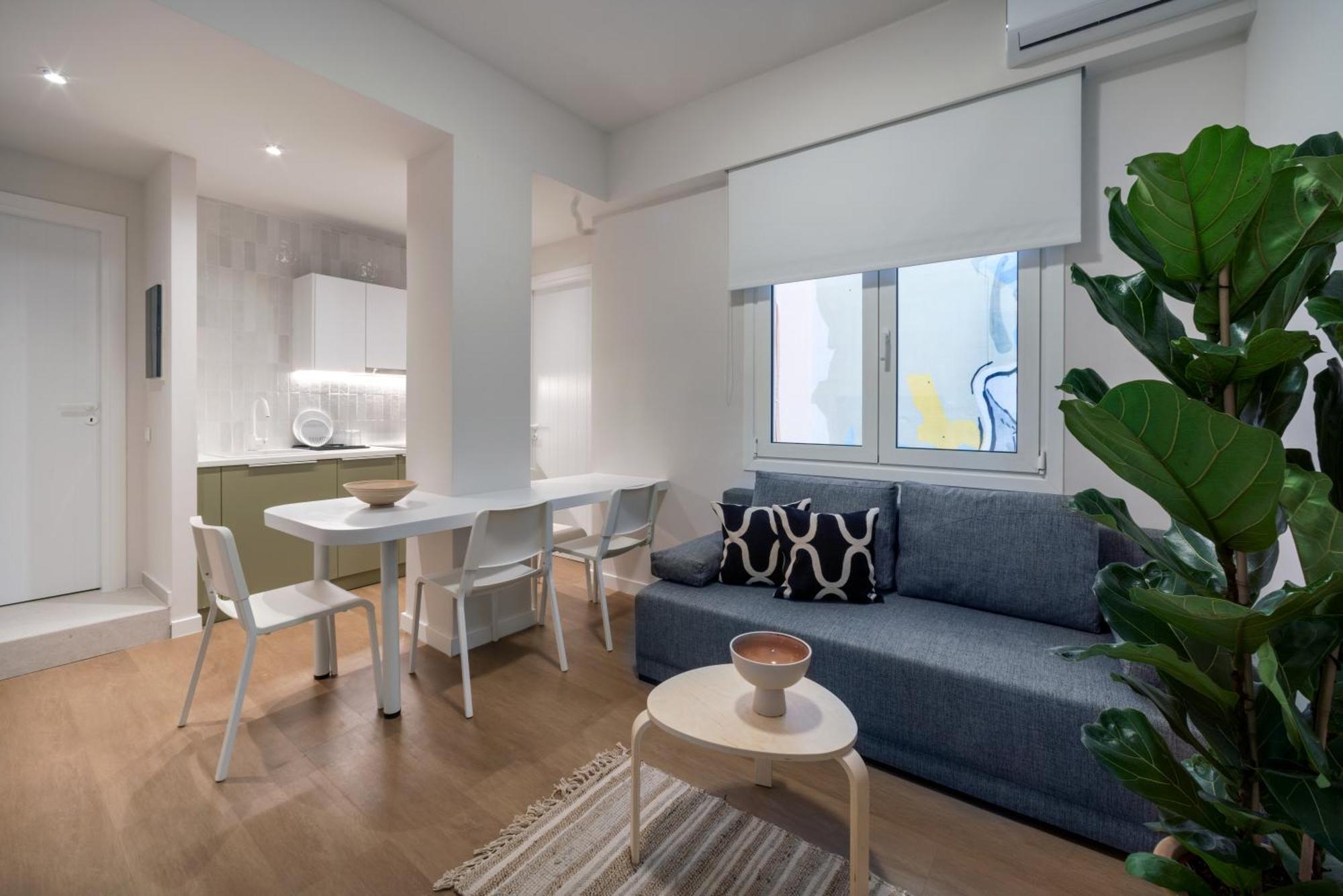 Central Bliss Apartments By Upstreet เอเธนส์ ภายนอก รูปภาพ