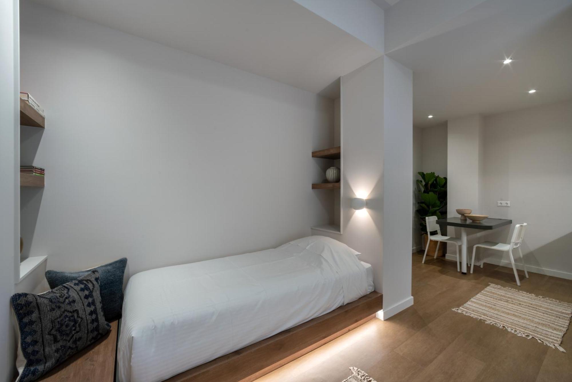 Central Bliss Apartments By Upstreet เอเธนส์ ภายนอก รูปภาพ