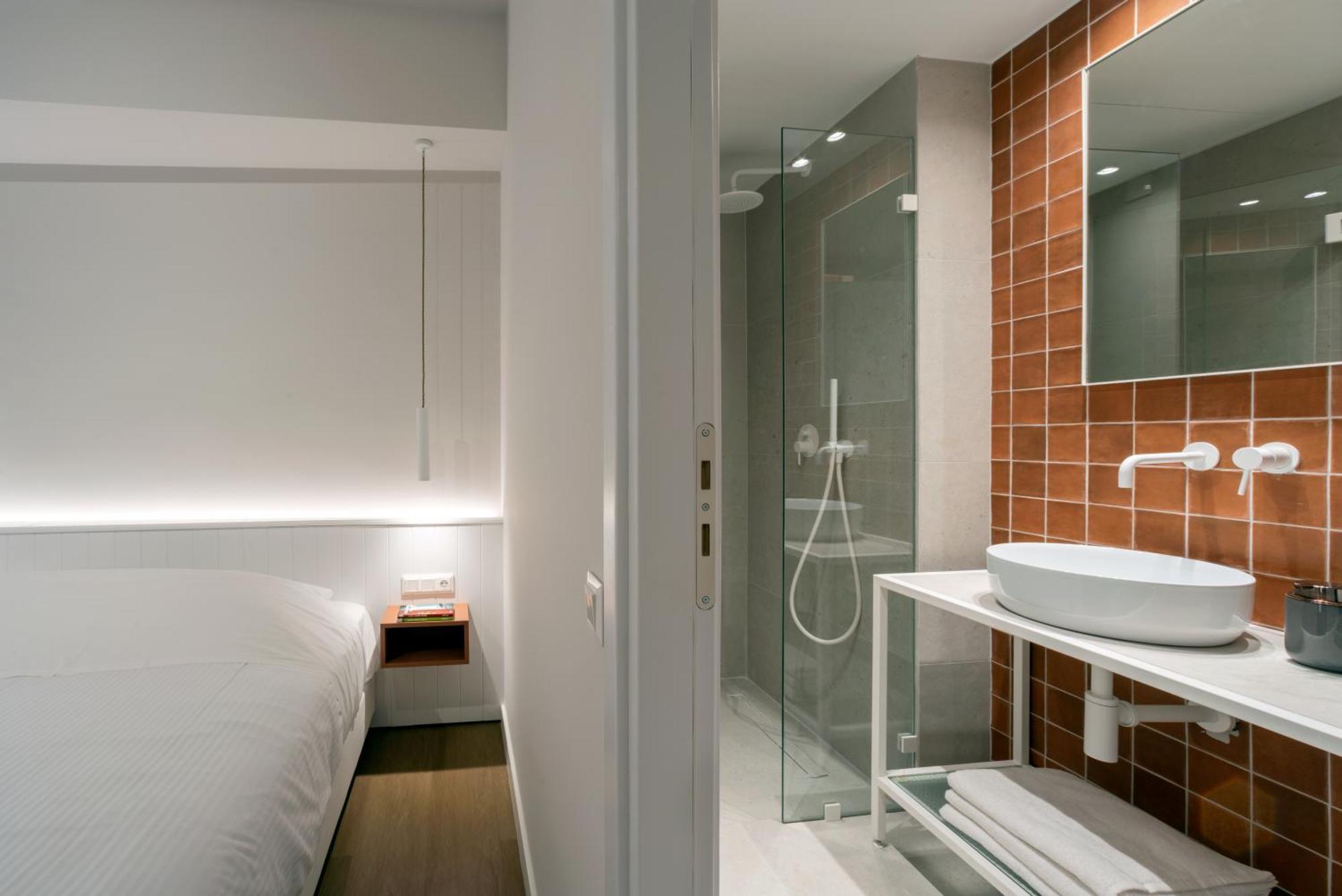 Central Bliss Apartments By Upstreet เอเธนส์ ภายนอก รูปภาพ